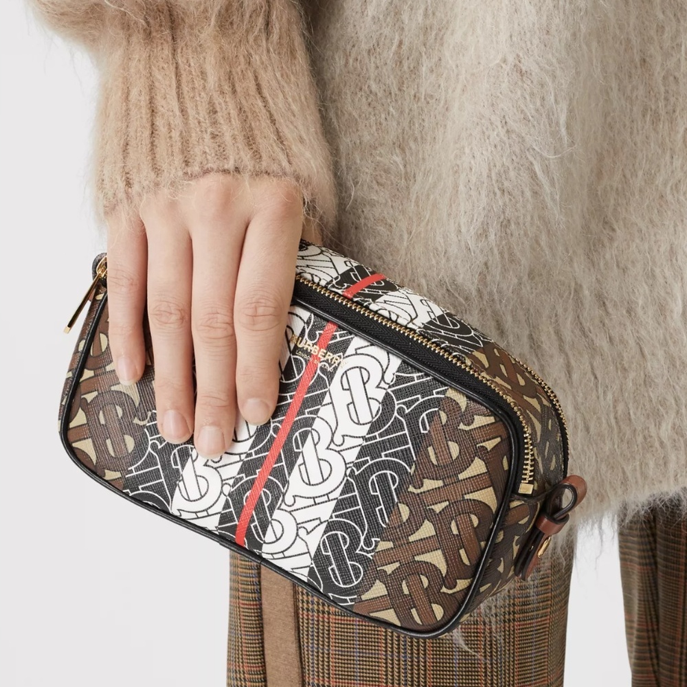 Host Pick!!⚡️Burberry Mini E-canvas Camera Bag - Picture 7 of 8